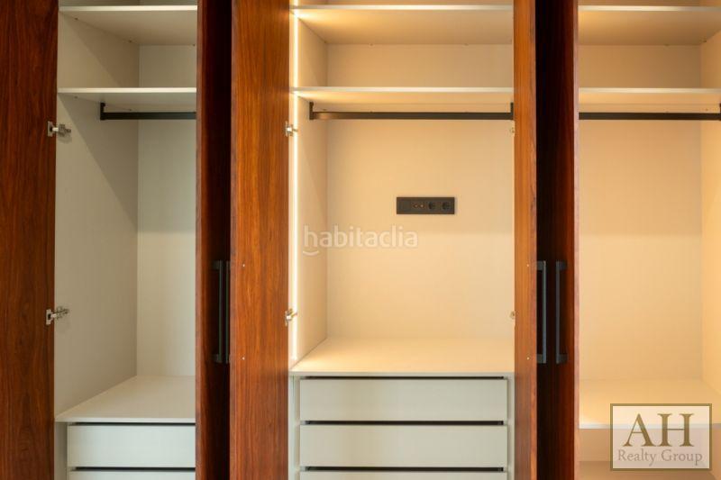 Foto 53394b57-017b-44f6-9721-db5b32f8aae8. Haus mit parking in Gran Sol Calp