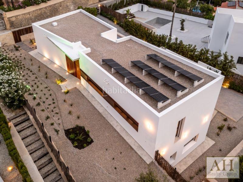 Foto 2a9064c5-8029-435b-a85a-d29edd805176. House with parking in Gran Sol Calp