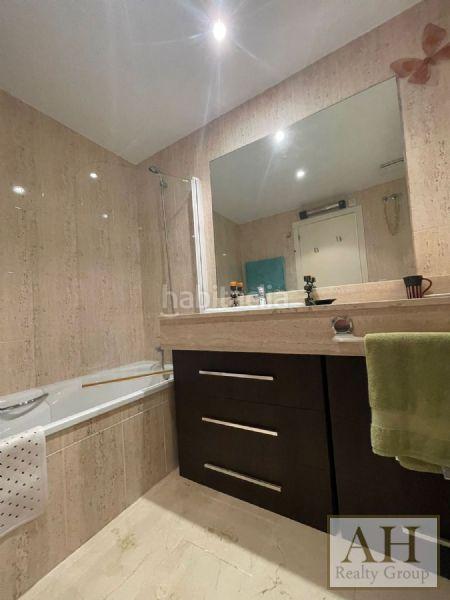 Foto 90d7bb38-e4e9-4e53-bc7f-3cd870c44f2d. Apartament amb aparcament a Altea la vella Altea