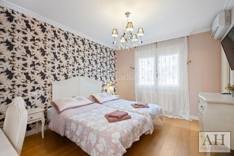 Foto 43b0e41c-72b5-455b-aa14-d692dec14757. Casa con parcheggio in Altea la vella Altea