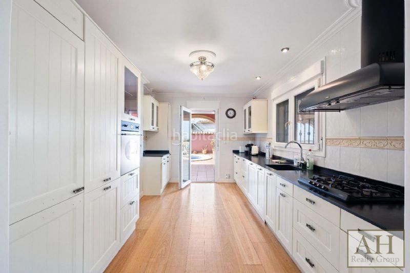 Foto 9b30c107-7dab-4dff-a5d6-4e7d6dae131e. Casa con parcheggio in Altea la vella Altea