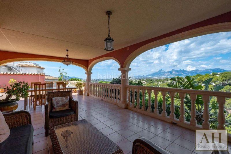 Foto 4ccae33b-c6cf-440b-b1be-f86010496712. Haus mit parking in Altea la vella Altea