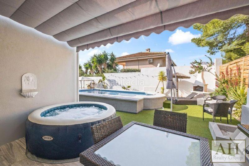 Foto 1adb4944-da1b-4f44-b13d-bcd50e235560. Casa en Altea ciudad Altea