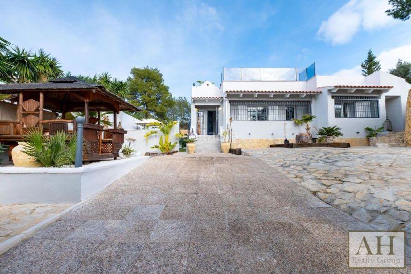 Foto f7a5a120-dbed-4afe-b18a-26db5c261b0a. Casa en Altea ciudad Altea