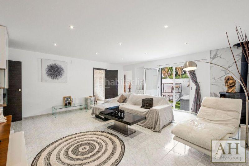 Foto 05bcd36e-282d-43ee-b33d-a28d83633373. Haus mit parking in Altea ciudad Altea