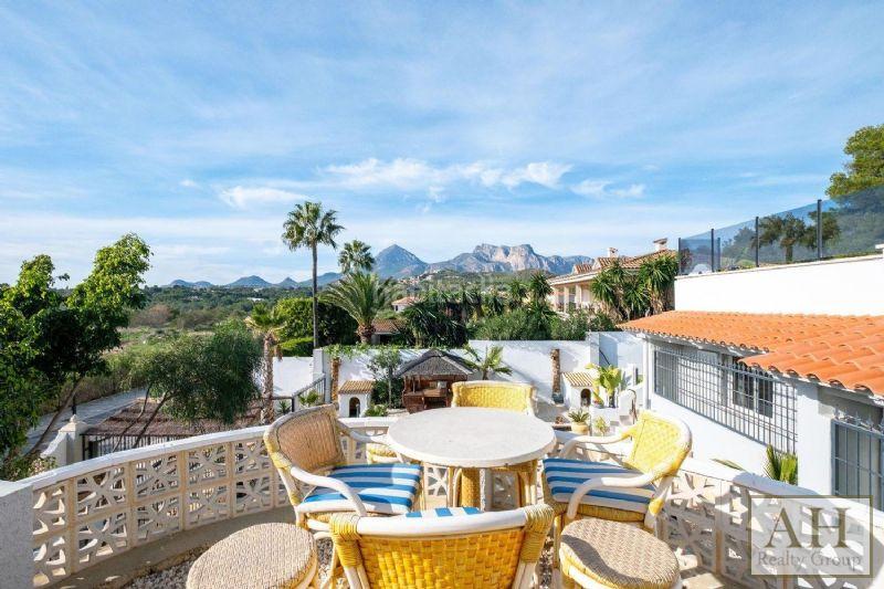 Foto 29f41be7-bc2d-408a-ac2e-6fad85da80dd. Haus mit parking in Altea ciudad Altea