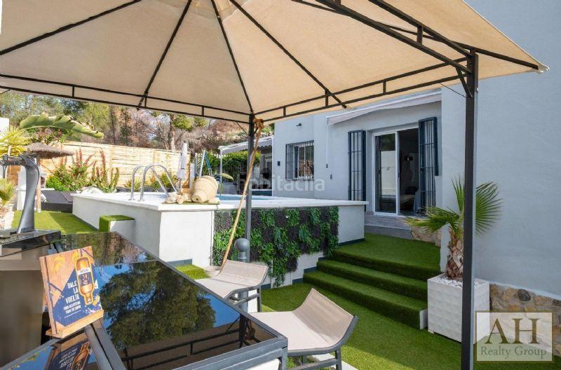 Foto 57f07319-a5cf-4ef4-85c2-ee4d34fe80bd. Haus mit parking in Altea ciudad Altea