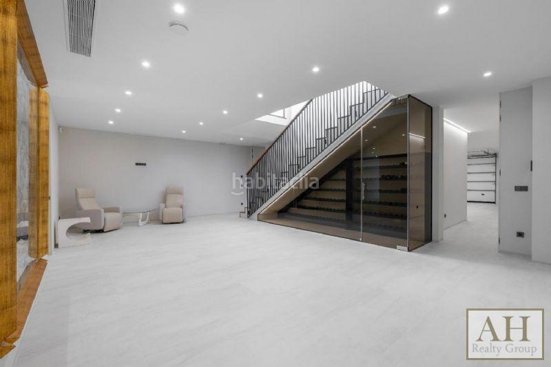 Foto c69832cf-0cc2-44a6-bb46-0210350a985e. House with parking in Mascarat Altea