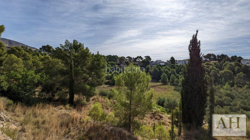 Foto 8e2b9daf-4b8a-47c2-a126-4d86a096c44a. Terreny residencial a Altea la vella Altea