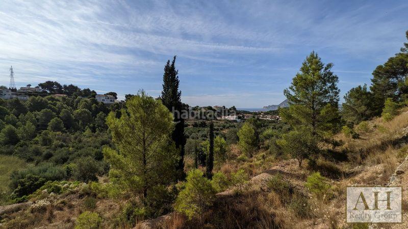 Foto cee69bfd-d79f-47a7-be5e-f6bf79f826a5. Residential plot in Altea la vella Altea