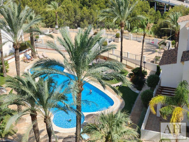 Foto 1dc48d0d-b497-41f6-bd85-81f5b786fc09. Apartment with parking in Mascarat Altea