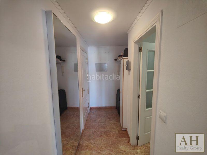Foto 98d793c1-4ef5-43a8-b6a1-760d623303e3. Appartement avec parking dans Mascarat Altea