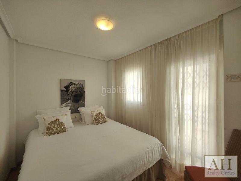 Foto 1806e39b-01ca-48e6-af26-0b8571ac6d2d. Piccolo appartamento con parcheggio in Mascarat Altea