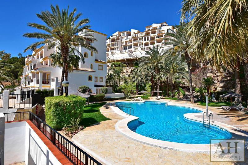 Foto 33b2d13e-9b4f-451d-9cbf-7ac66ff03c43. Piccolo appartamento con parcheggio in Mascarat Altea