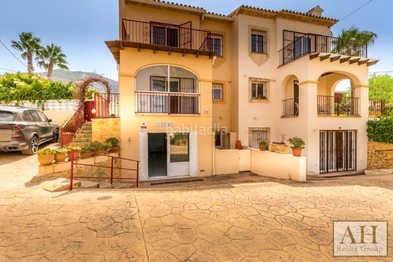 Foto 74769638-e991-453c-8ebc-3a01b1eacae6. Casa adossada amb aparcament a L´Albir Alfàs del Pi (l´)