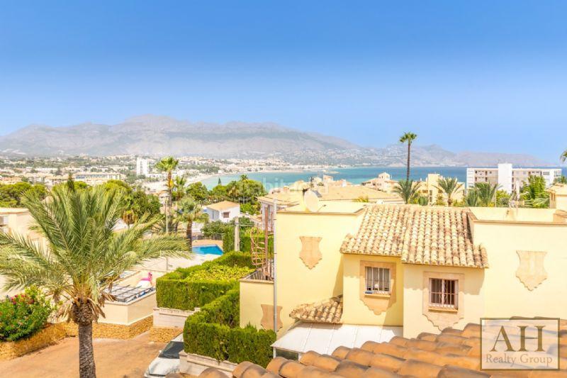 Foto 210954e9-7460-412f-bd0d-bee57ab8059f. Semi detached house with parking in L´Albir Alfàs del Pi (l´)