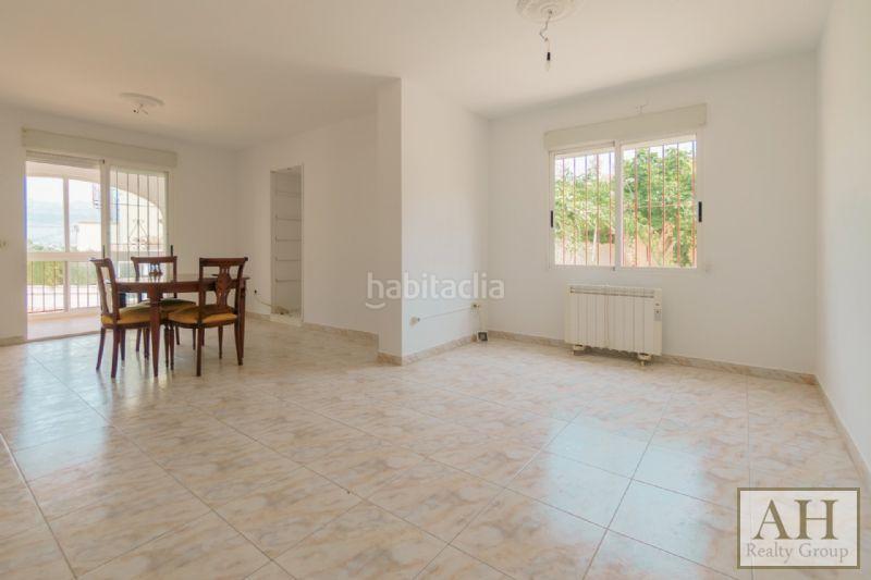 Foto 326a7570-ce10-44bb-8b3b-03cc1e8b50e1. Semi detached house with parking in L´Albir Alfàs del Pi (l´)