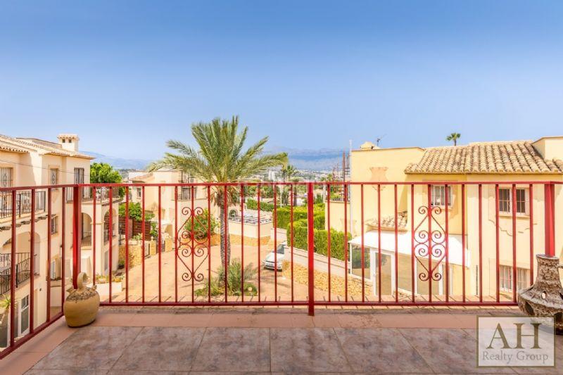 Foto 65b784f7-a52d-4288-9f28-166240fe0002. Semi detached house with parking in L´Albir Alfàs del Pi (l´)