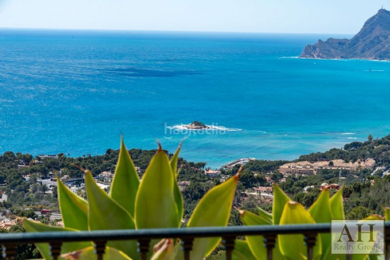 Foto f0352588-5441-4673-af23-fc56f63b6b42. Àtic a Altea hills Altea