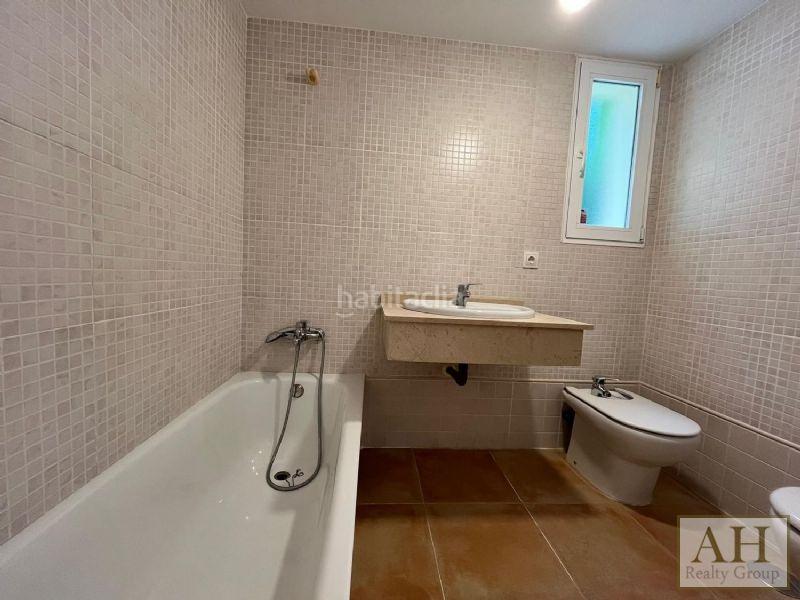 Foto 24e98e0b-1cd7-4d3e-915d-bded28900948. Apartament amb aparcament a Altea hills Altea