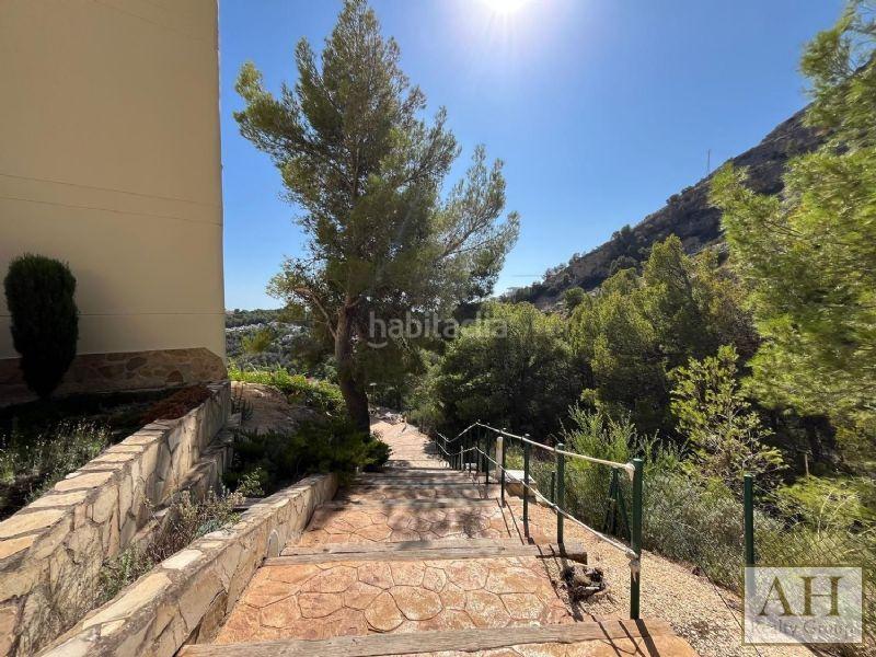 Foto 8bdca807-3666-4c91-8b2d-4cc93fdb20db. Piccolo appartamento con parcheggio in Altea hills Altea