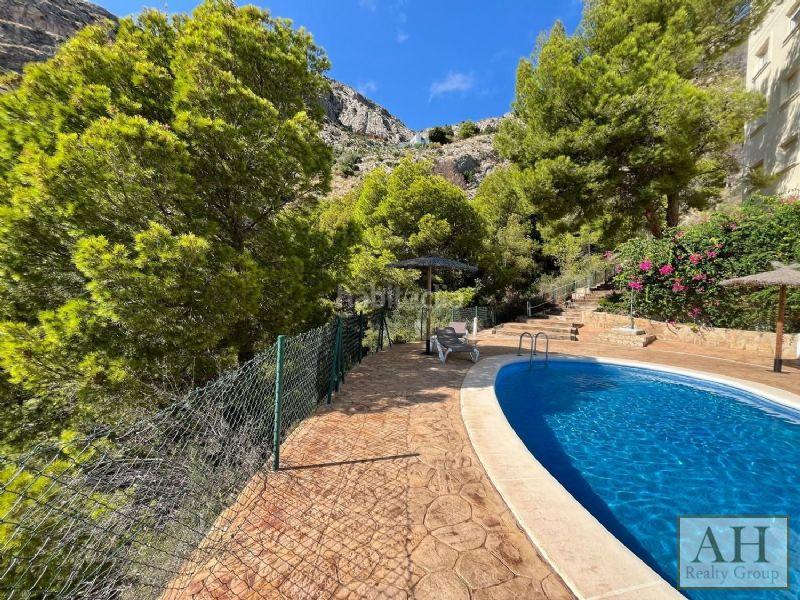 Foto c5fde71d-9896-4115-8707-5819aa4c1f48. Piccolo appartamento con parcheggio in Altea hills Altea