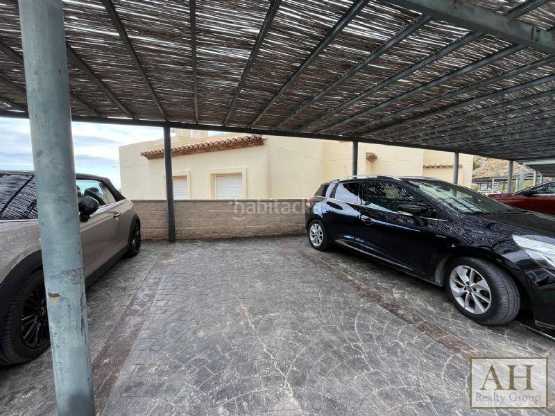 Foto f6085b92-2c0a-402d-b7c8-5619fe8e2cd8. Piccolo appartamento con parcheggio in Altea hills Altea