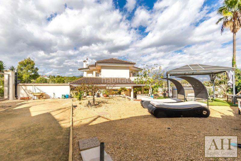 Foto c8d9a77d-0dd7-435e-8d28-90f6a249e7dd. Casa con parcheggio in Pueblo-Ubanizaciones Alfàs del Pi (l´)