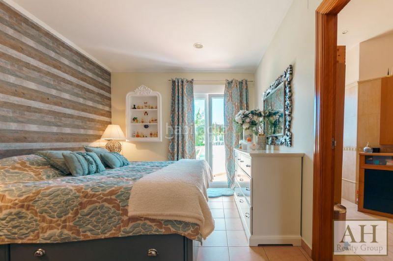 Foto e203e1f9-6fc1-4606-bc4e-1aae8397e922. Casa con parcheggio in Pueblo-Ubanizaciones Alfàs del Pi (l´)