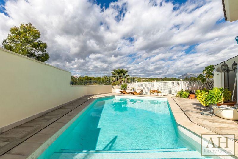 Foto 312037cd-ae65-4ca1-be76-e0c2dd7df63a. Maison avec parking dans Pueblo-Ubanizaciones Alfàs del Pi (l´)