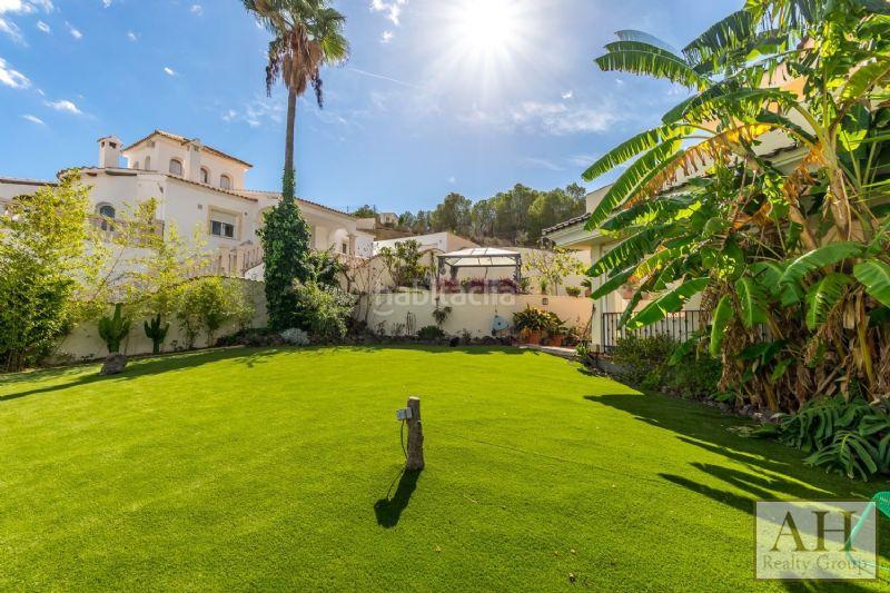 Foto 3dfa05cb-ffda-4fa2-b9f7-8763c80993e6. Maison avec parking dans Pueblo-Ubanizaciones Alfàs del Pi (l´)