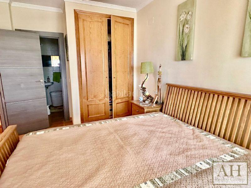 Foto 167a11da-1e9f-4093-8377-445745109d01. Maison jumelée avec parking dans Altea hills Altea