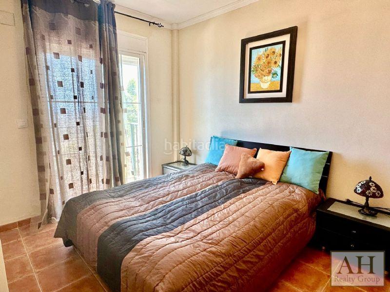 Foto 6b777f49-19c7-4fc1-9128-e9a5b3436228. Maison jumelée avec parking dans Altea hills Altea