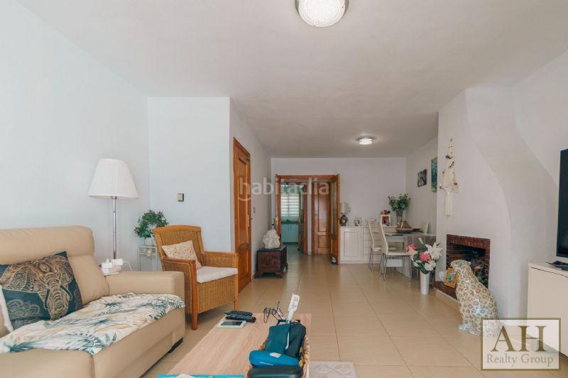 Foto fa4c8ced-200b-4de8-8259-b558f3b9736f. Casa adossada amb aparcament a L´Albir Alfàs del Pi (l´)