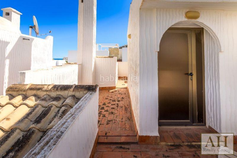 Foto 7cafa498-7821-4fa2-83eb-7d12f9ee4055. Maison jumelée avec parking dans L´Albir Alfàs del Pi (l´)