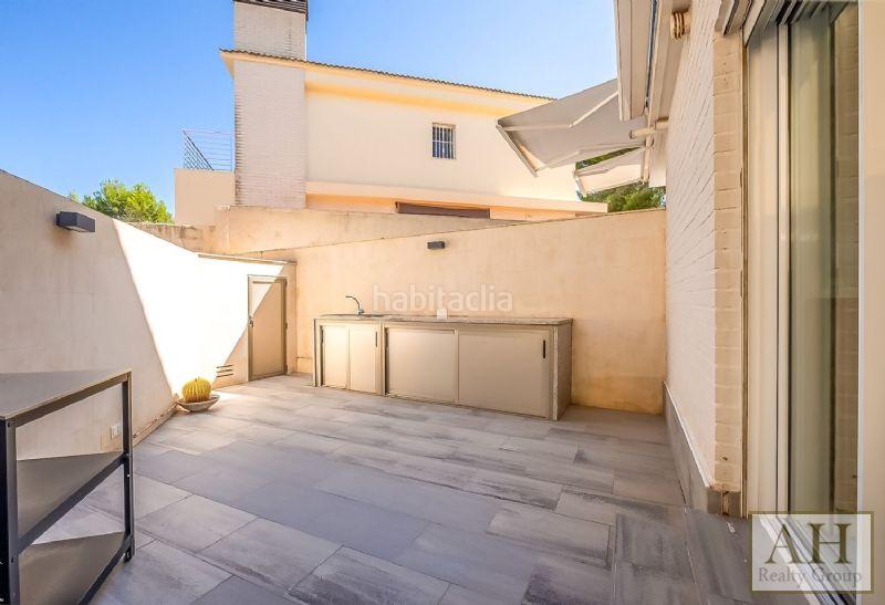 Foto 0d21dbe2-b42c-4658-9cc1-d00477575bb8. Casa adossada amb aparcament a Montebello - Nou Espai Nucia (la)