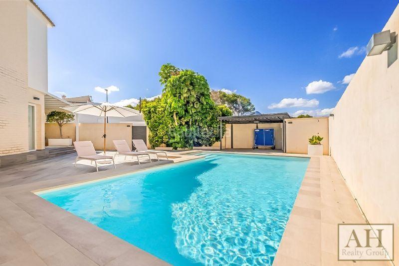 Foto 2af6cda9-87f3-437c-81a0-e1e443785ad9. Casa adossada amb aparcament a Montebello - Nou Espai Nucia (la)