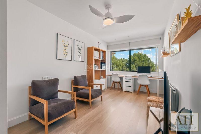 Foto 58fb5b63-c55a-40c8-9621-0101748fb4e4. Casa adossada amb aparcament a Montebello - Nou Espai Nucia (la)