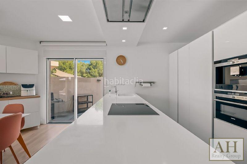 Foto 7fb4011f-74cb-4816-aca1-b94ab8451eab. Casa adossada amb aparcament a Montebello - Nou Espai Nucia (la)