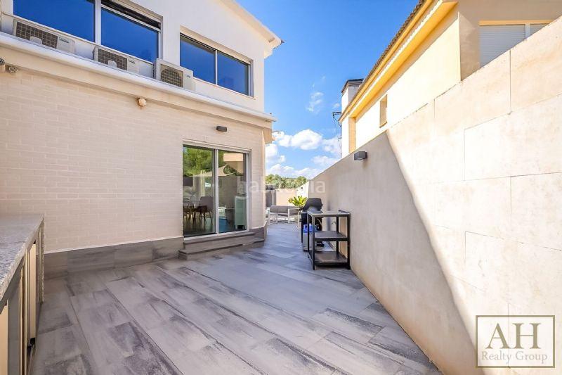 Foto b0dfff43-dd65-4565-850b-8e75340d2ccb. Casa adossada amb aparcament a Montebello - Nou Espai Nucia (la)