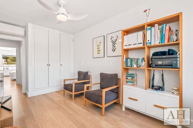 Foto b9a7b65f-aee4-41d7-bc68-d6bcbec6df40. Casa adossada amb aparcament a Montebello - Nou Espai Nucia (la)