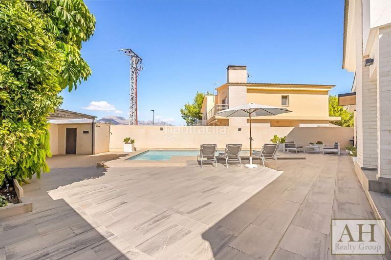 Foto c67cd65d-0379-47f9-a514-cf2fc7912bb2. Casa adossada amb aparcament a Montebello - Nou Espai Nucia (la)