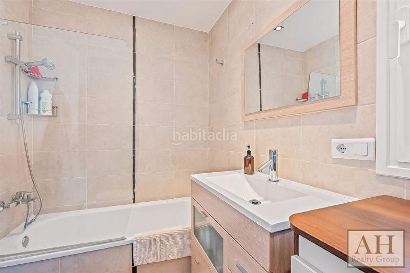 Foto ced677e8-205b-4874-848f-86e8aff91711. Casa adossada amb aparcament a Montebello - Nou Espai Nucia (la)