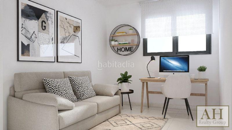 Foto b9b0ce01-7c2c-4f18-ad25-0c0b2b9cfac9. Appartement mit parking in Playa Poniente Benidorm