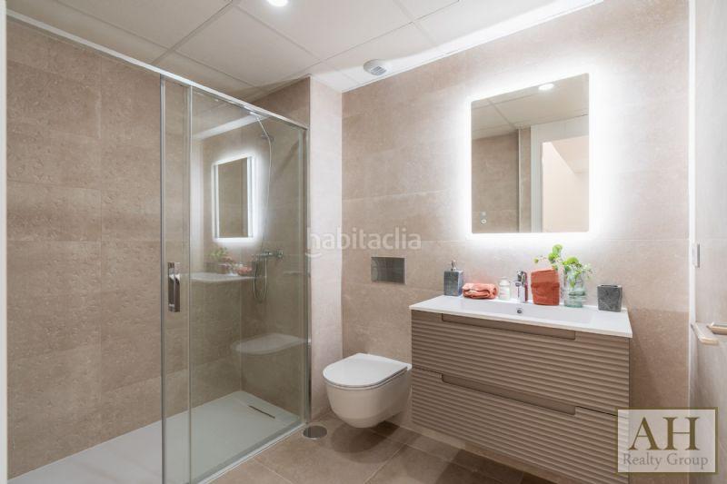 Foto 85a4350a-f2ff-4cdf-84e9-1fa53a039708. Reihenhaus mit parking in Montebello - Nou Espai Nucia (la)