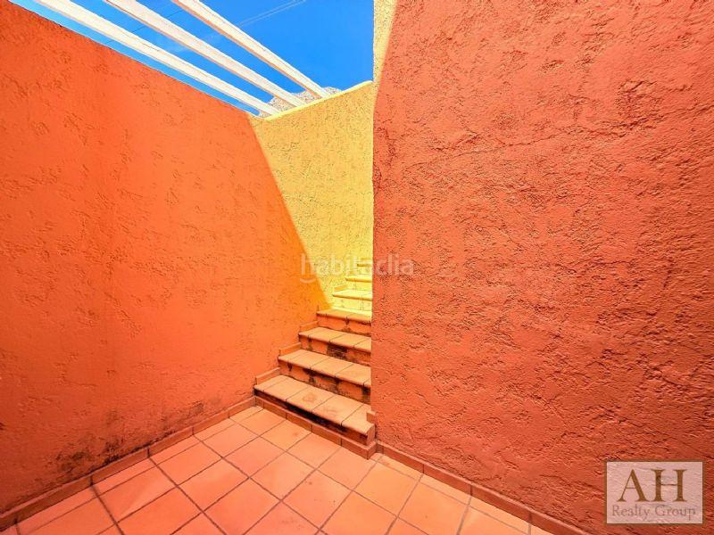 Foto ce9933ff-cbac-40ac-bc9a-9eb56fcab166. Casa adossada amb aparcament a Maryvilla Calp