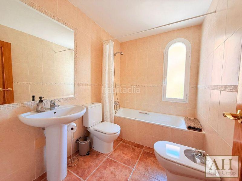 Foto b6d3a00b-e795-40a6-bbb3-cdb8043e73d5. Maison jumelée avec parking dans Maryvilla Calp