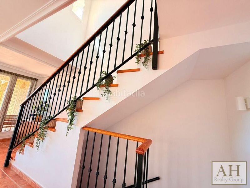 Foto f77d1500-5a32-4501-bb1b-5c7f0b1d7914. Semi detached house with parking in Maryvilla Calp