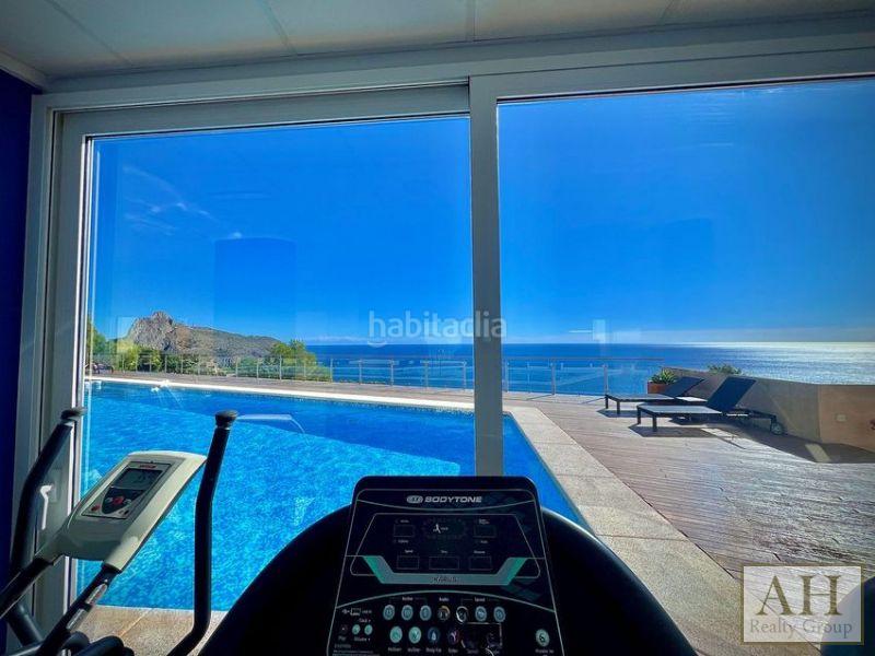 Foto 36e4c3d8-f1de-4968-bd66-c799af1561f2. Attico con parcheggio in Altea hills Altea