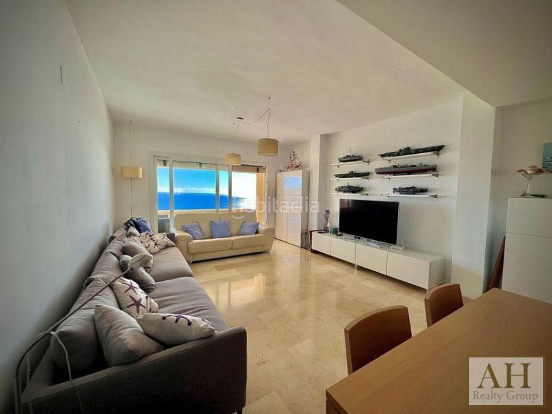 Foto 4b395bff-7e2c-4517-ba45-0e5f45e6c002. Attico con parcheggio in Altea hills Altea